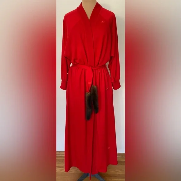 Vintage Red Wool Fur Belt 70s Bathrobe *Small* LILY Of FRANCE Raglan Sleeve Knit